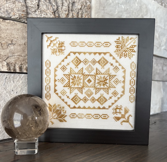 Birthstone Quaker Series - Timeless Topaz